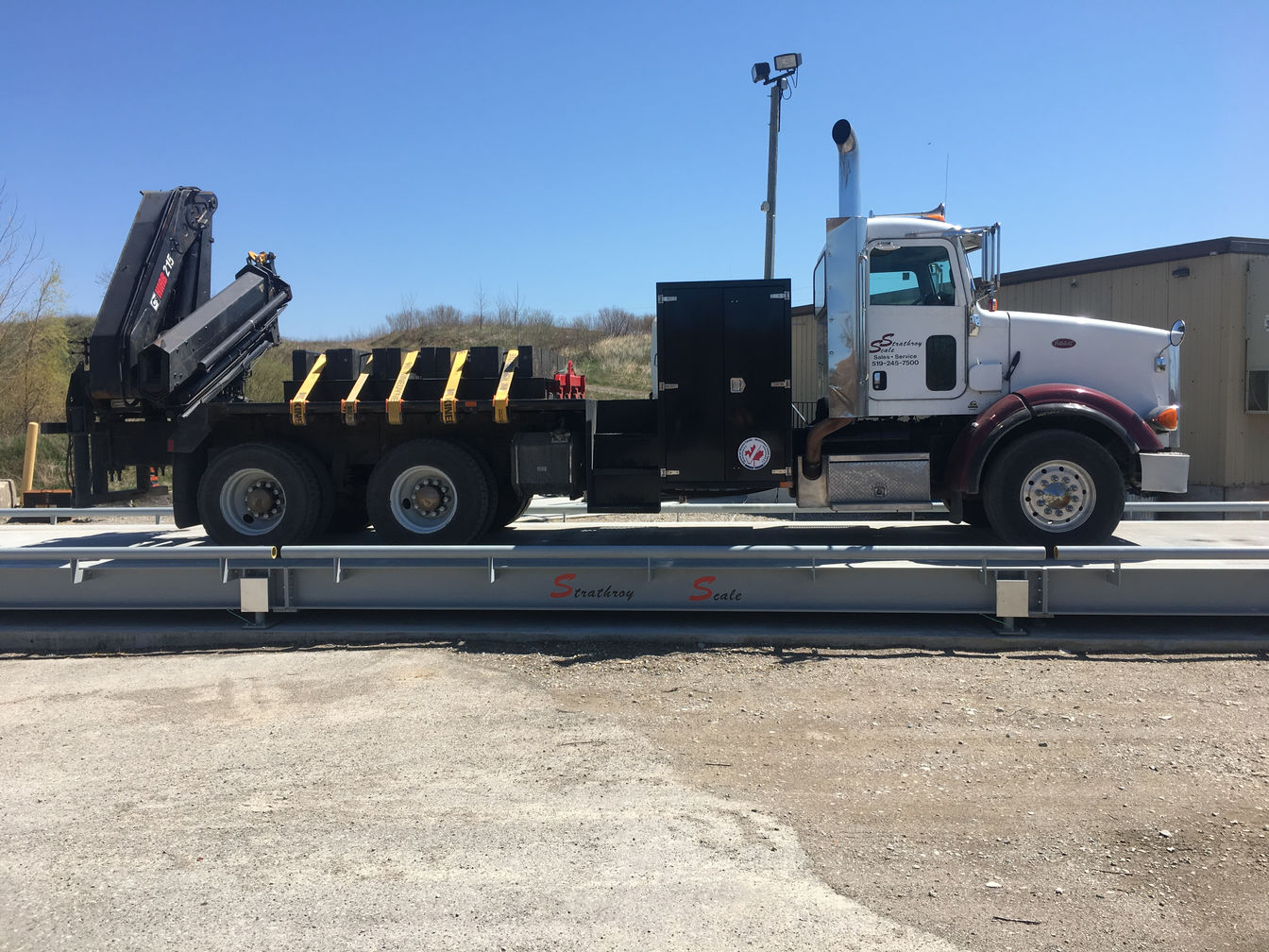 Oxford Sand & Gravel, Woodstock Ontario, Weigh Scale Installation. Project photo.